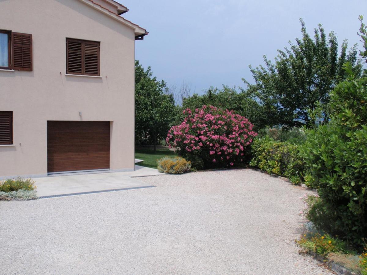 Apartments With A Parking Space Presika, Labin - 7390 外观 照片